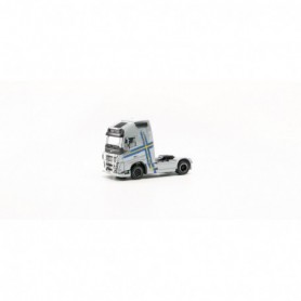 Herpa 315289-003 Volvo FH 16 Gl. XL rigid tractor with light bar and ram protection, silver