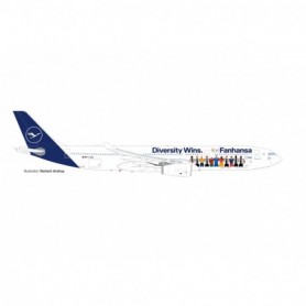 Herpa Wings 537216 Flygplan Lufthansa A330 Fanhansa - Diversity Wins - D-AIKQ