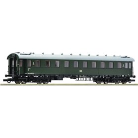 Roco 74863 Personvagn 2nd class standard express train coach, DR