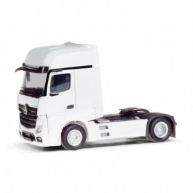 Herpa 317948 Mercedes-Benz Actros L Gigaspace rigid tractor 2axles, White