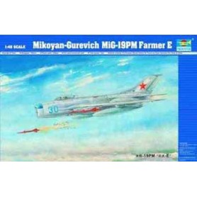 Trumpeter 02804 Flygplan Mikoyan-Gurevich MiG-19PM Farmer I