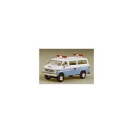 Trident 90096 Chevrolet Personnel Van "NYC Police"