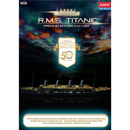 Academy 14226 R.M.S. Titanic "Premium Edition" with LED