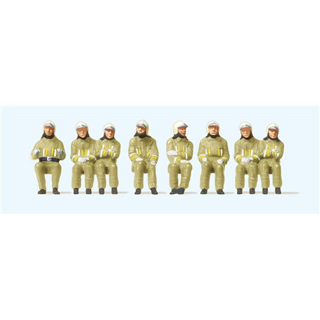 Preiser 10769 Sittande brandmän med beige uniformer, 8 st