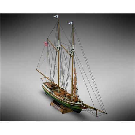 Mamoli MM06 Flying Fish - Wooden model kit with pre-carved hull