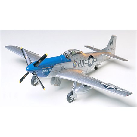 Tamiya 61040 Flygplan North American P-51D Mustang™ 8th Air Force