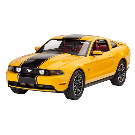 Revell 07046 2010 Ford Mustang GT