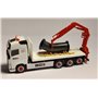 AH Modell AH-701 Volvo FH Gl. 4 axle flat truck with loading crane "Green Cargo"