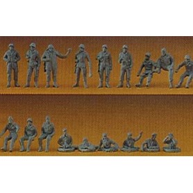 Preiser 16510 Omålade militärfigurer, German Federal Armed Forces, 18 st