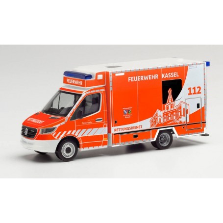 Herpa 095945 Mercedes-Benz Sprinter 18 Fahrtec ambulance Feuerwehr Kassel