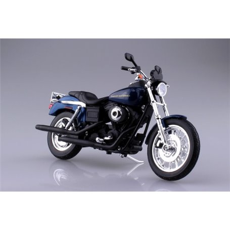 Aoshima 104385 Motorcykel HARLEY-DAVIDSON 2004 DYNA SUPER GLIDE SPORT