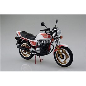 Aoshima 054406 Motorcykel Honda NC04 SUPER HAWK3R '81, plastbyggsats
