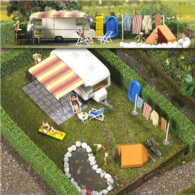 Busch 6023 Camping-set med husvagn samt massa tillbehör