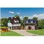 Vollmer 49540 Farm house with barn and yard gate