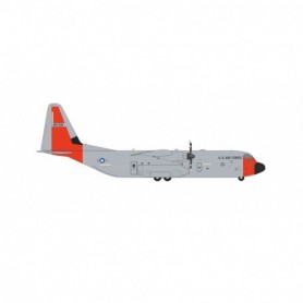 Herpa Wings 572200 U.S. Air Force Lockheed Martin C-130J-30 Super Hercules - 61st Airlift Squadron, 19th Airlift Wing, Little...