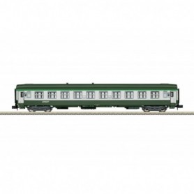 Trix 18466 Type B10 Express Train Passenger Car